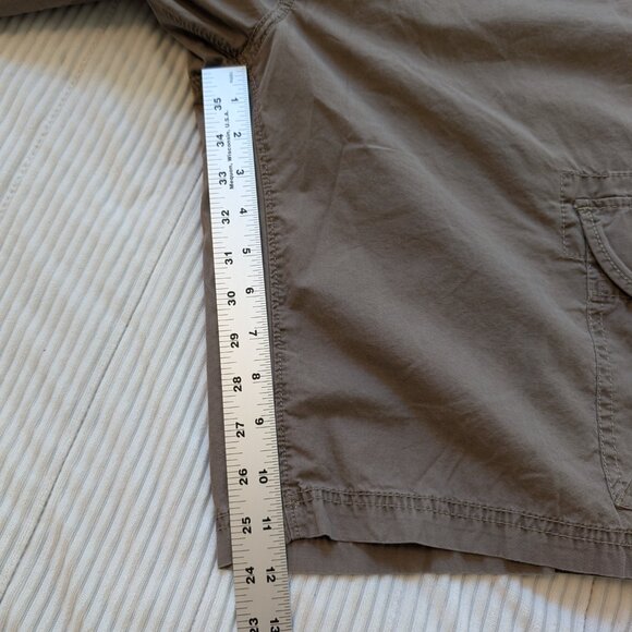 NWT 2 pair Men's Warehouse Blue Pronto Uomo Modern Fit 34 shorts - Picture 5 of 16